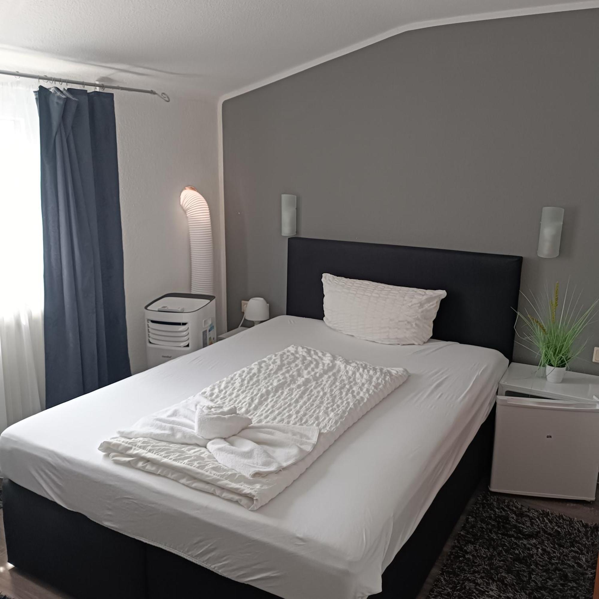 Hotel Ari Kaiserslautern Kültér fotó